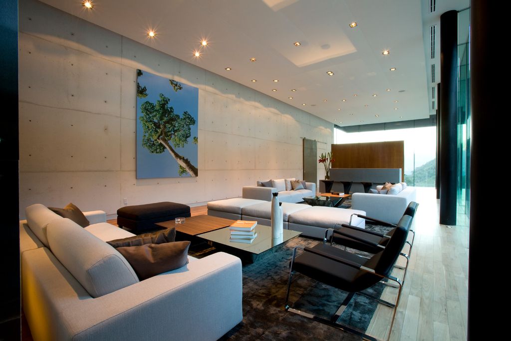 BC House Combination of Pure Geometric Volumes by GLR Arquitectos 18