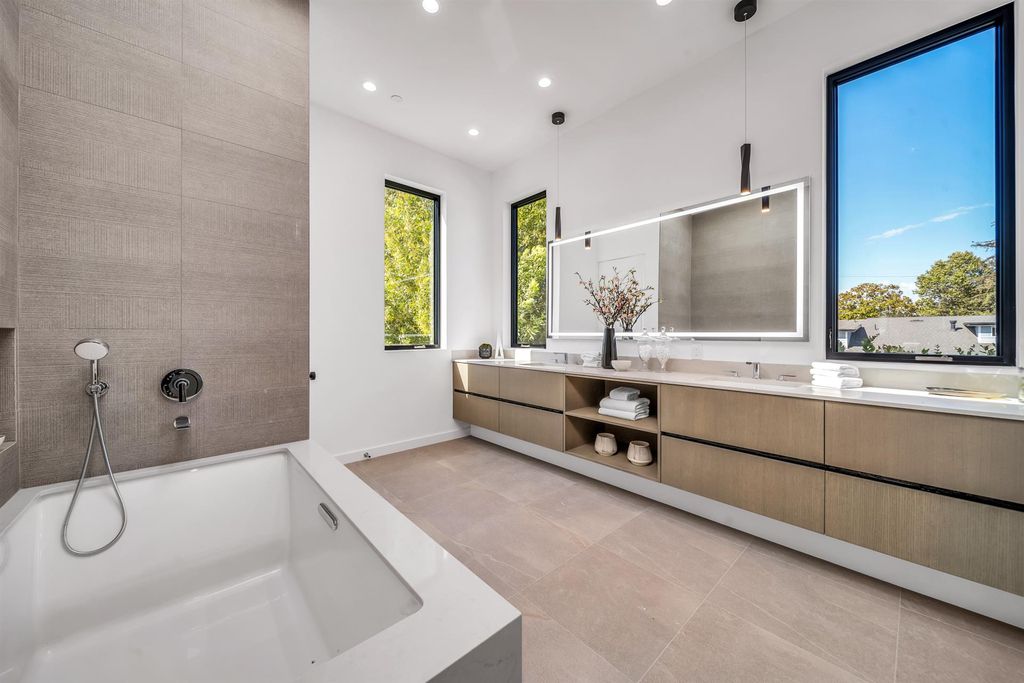 The House in Los Angeles is a brand new estate built from the ground-up with one-of-a-kind high-end features throughout now available for sale. This home located at 3547 Barry Ave, Los Angeles, California