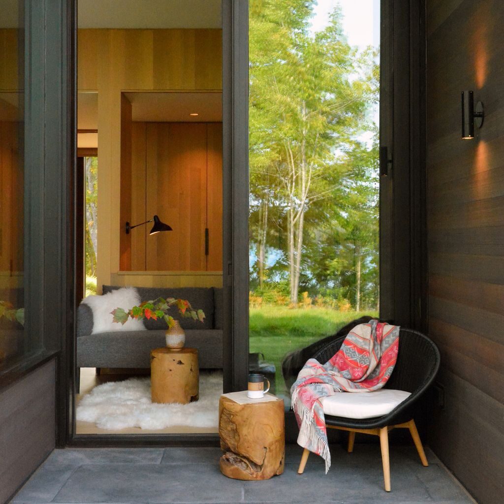 Camp Spirit Lake a Guest lodge by Amy Carman Design Vetter Architects 20