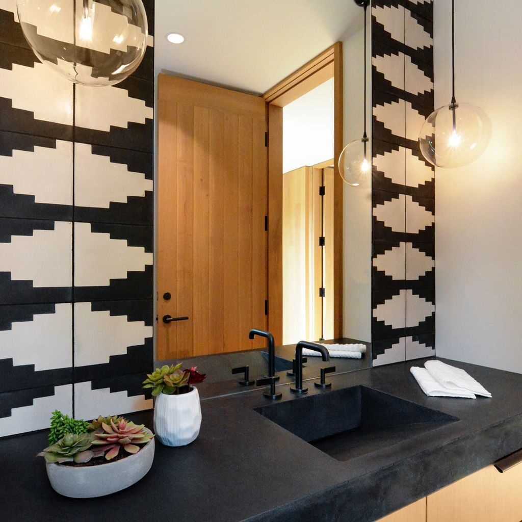 Camp Spirit Lake, a Guest lodge by Amy Carman Design, Vetter Architects