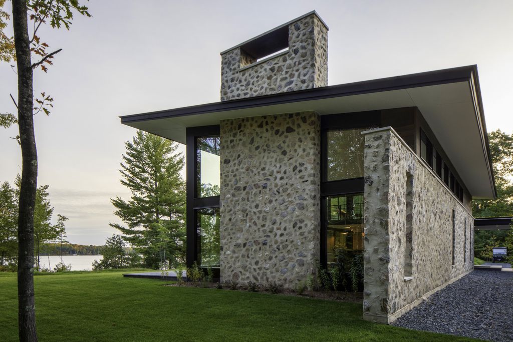 Camp Spirit Lake a Guest lodge by Amy Carman Design Vetter Architects 6