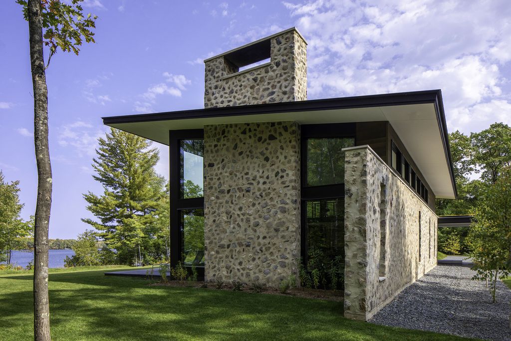 Camp Spirit Lake a Guest lodge by Amy Carman Design Vetter Architects 9