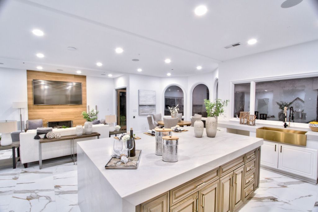 The Home in San Juan Capistrano is a luxurious gate-guarded estate where Modern European style meets contemporary design now available for sale. This home located at 28572 Paseo Zorro, San Juan Capistrano, California