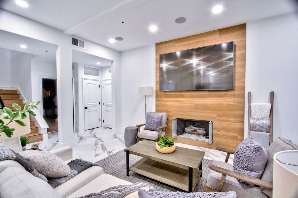 The Home in San Juan Capistrano is a luxurious gate-guarded estate where Modern European style meets contemporary design now available for sale. This home located at 28572 Paseo Zorro, San Juan Capistrano, California