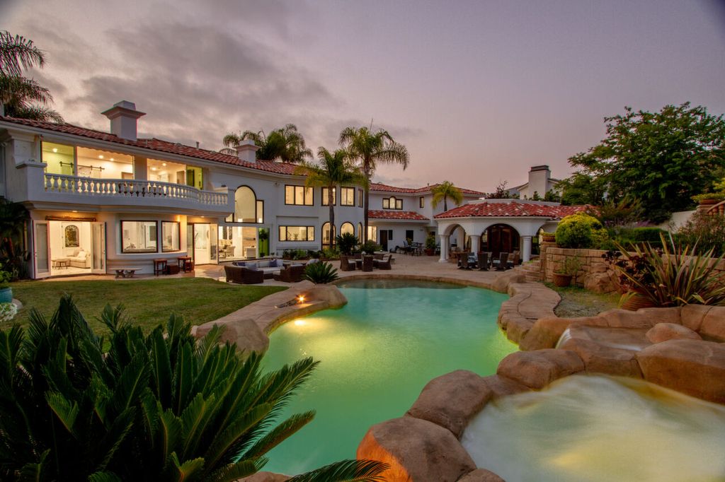 The Home in San Juan Capistrano is a luxurious gate-guarded estate where Modern European style meets contemporary design now available for sale. This home located at 28572 Paseo Zorro, San Juan Capistrano, California