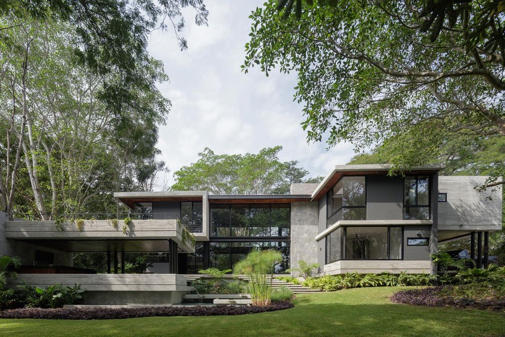 Entreparotas House in Relationship with Nature by Di Frenna Arquitectos 6