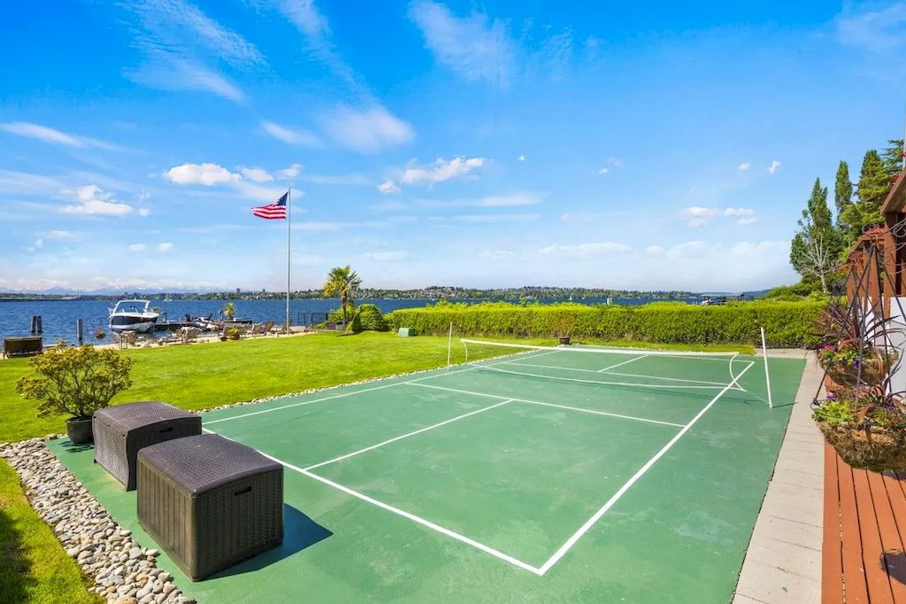 The Waterfront Home in Washington offers shimmering views of the water, city & mountains now available for sale. This home is located at 3261 Evergreen Point Rd, Medina, Washington