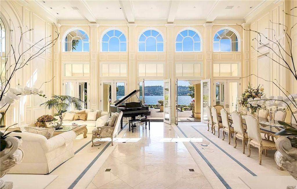 The Waterfront Estate in Washington offers meticulous craftsmanship & unmatched quality now available for sale. This home is located at 5330 Butterworth Rd, Mercer Island, Washington