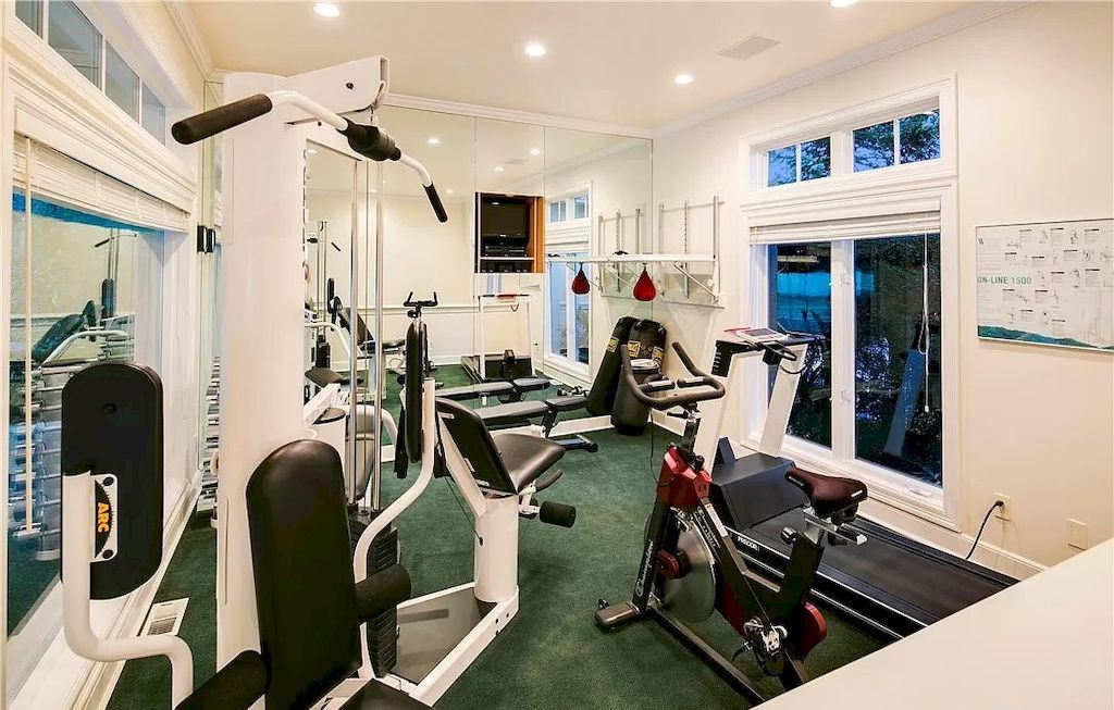 The Waterfront Estate in Washington offers meticulous craftsmanship & unmatched quality now available for sale. This home is located at 5330 Butterworth Rd, Mercer Island, Washington