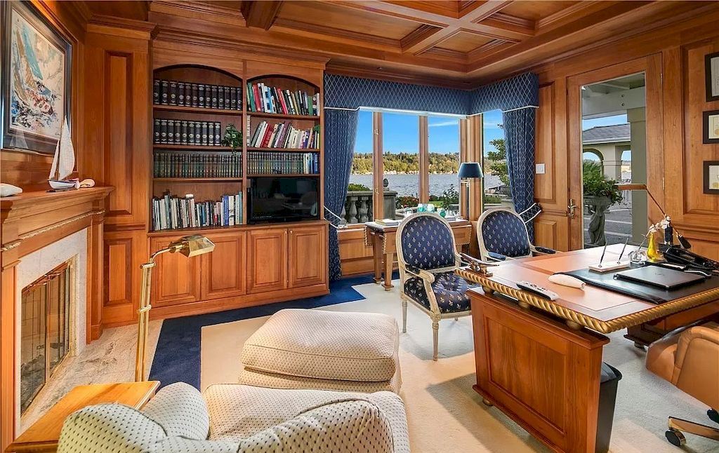 The Waterfront Estate in Washington offers meticulous craftsmanship & unmatched quality now available for sale. This home is located at 5330 Butterworth Rd, Mercer Island, Washington