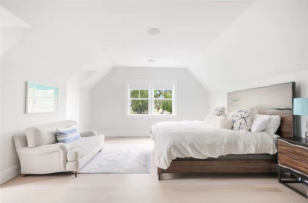 Immaculate Southampton Village Estate in New York hits Market for $11,250,000