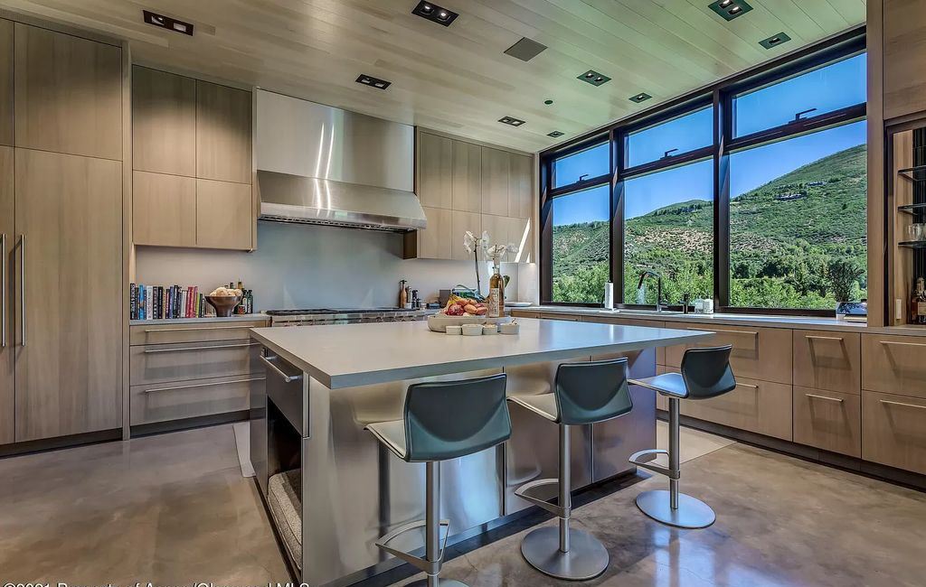Incredible Aspen house in Colorado designed by CCY Architects sells for $37,000,000