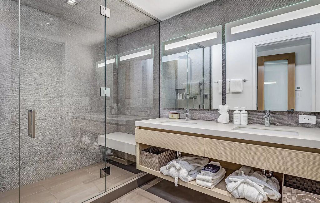 Incredible Aspen house in Colorado designed by CCY Architects sells for $37,000,000