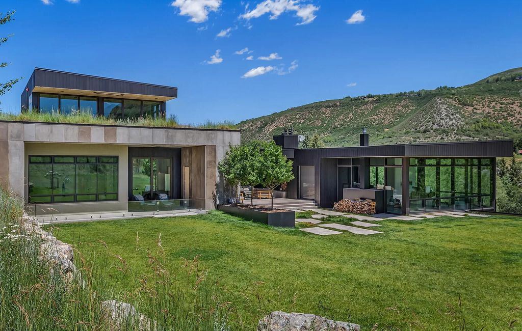 Incredible Aspen house in Colorado designed by CCY Architects sells for $37,000,000