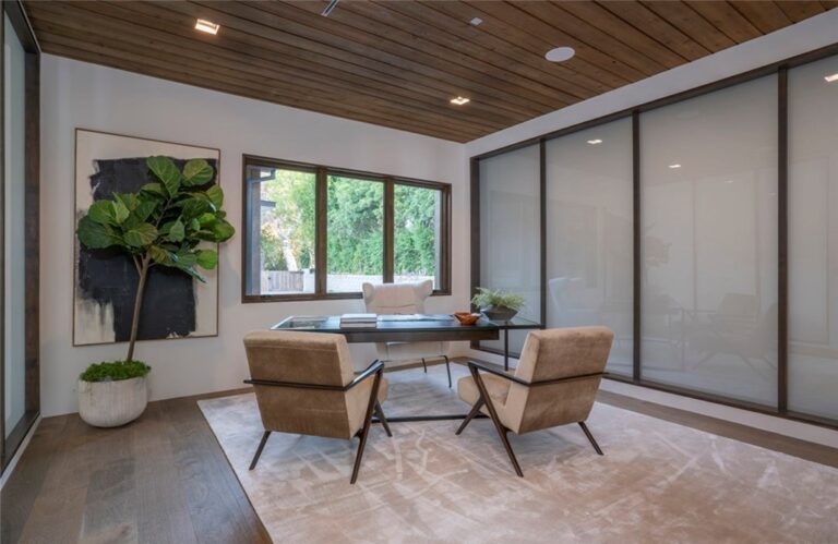 An Incredible Modern Farmhouse in Sherman Oaks asking for $6,800,000