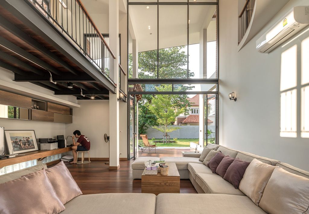 Lobster House Shows Distinctive Architecture by Puchong Satirapipatkul 8