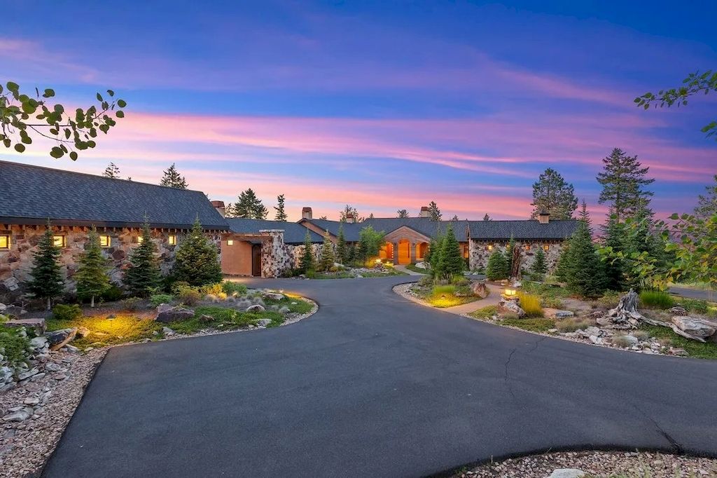 The Lookout Mountain Property is a secluded residence now available for sale. This home is located at 6008 W Lookout Mountain Ln, Spokane, Washington