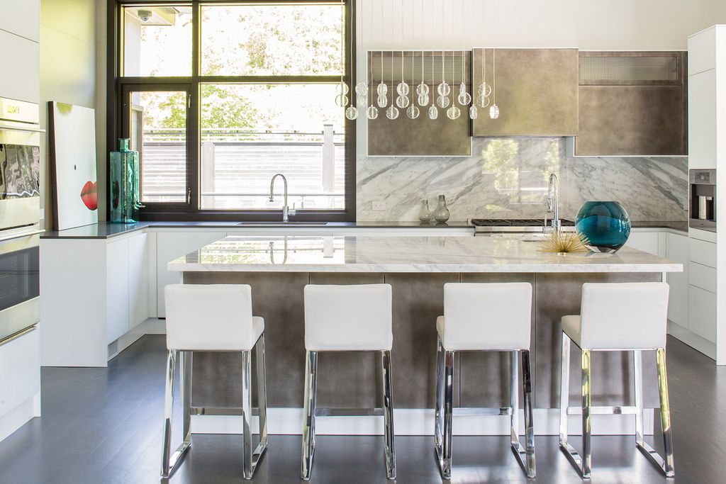 Modern Oasis House a Natural Modern Project by David Small Designs 12