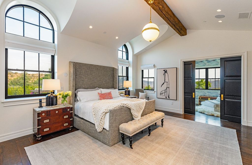 The French Mansion in California is a magnificent modern estate perched in the prestigious double-gated Estates at The Oaks of Calabasas now available for sale. This home located at 25314 Prado De La Felicidad, Calabasas, California