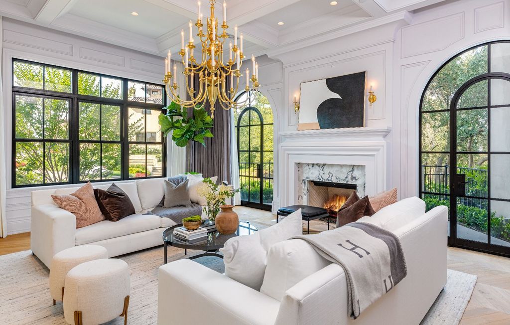 The French Mansion in California is a magnificent modern estate perched in the prestigious double-gated Estates at The Oaks of Calabasas now available for sale. This home located at 25314 Prado De La Felicidad, Calabasas, California