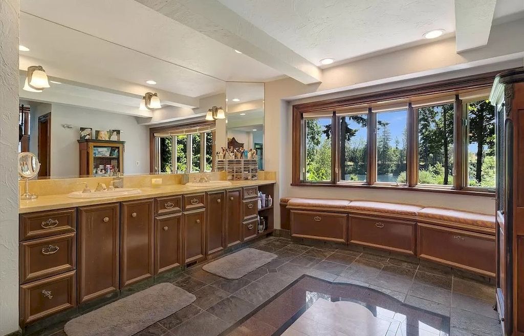 The One-of-a-Kind English Manor in Oregon combines prestigious entertaining areas with comfortable spaces now available for sale. This home is located at 2890 SW Riverfront Ter, Wilsonville, Oregon