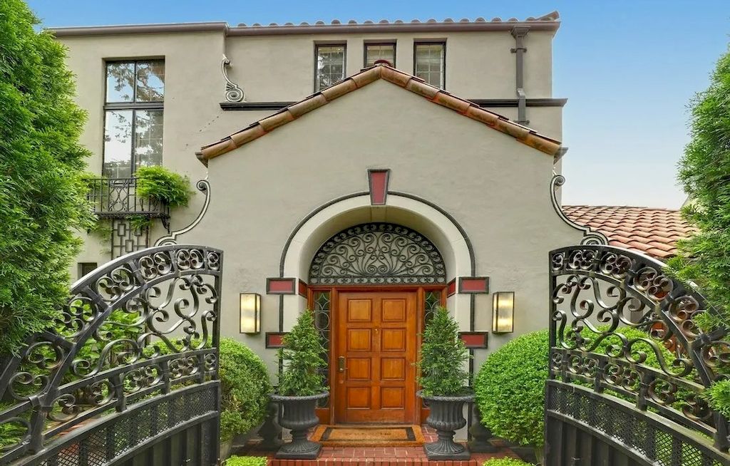 The Premier Mediterranean Home in Oregon is a Rare and out-of-the-ordinary home now available for sale. This home is located at 2681 SW Buenavista Dr, Portland, Oregon