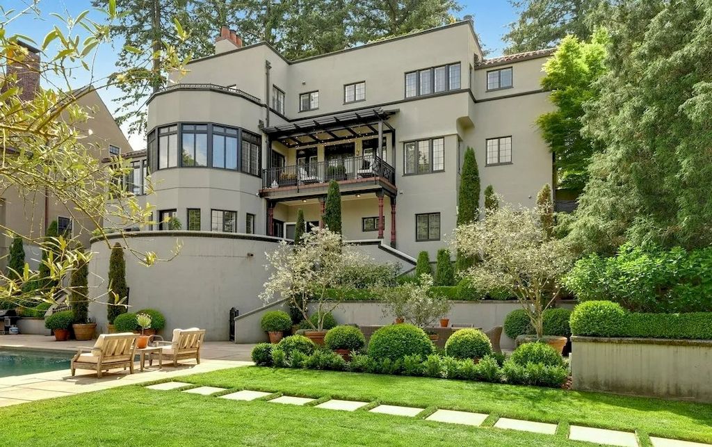 The Premier Mediterranean Home in Oregon is a Rare and out-of-the-ordinary home now available for sale. This home is located at 2681 SW Buenavista Dr, Portland, Oregon
