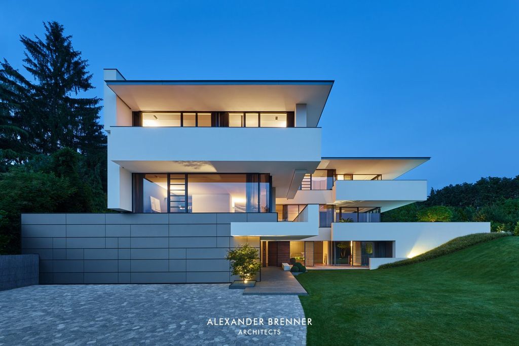 Sonnenberg House Two story House by Alexander Brenner Architects 3