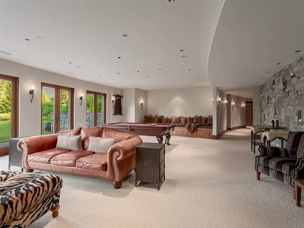 The Stone Timber House in Whistler is a secluded gated residence now available for sale. This home is located at 5476 Stonebridge Pl, Whistler, BC V0N 1B3, Canada