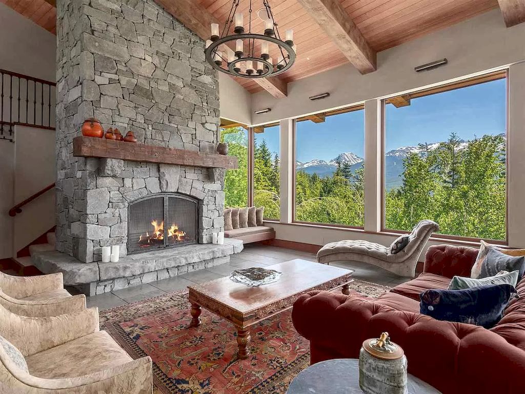 The Stone Timber House in Whistler is a secluded gated residence now available for sale. This home is located at 5476 Stonebridge Pl, Whistler, BC V0N 1B3, Canada