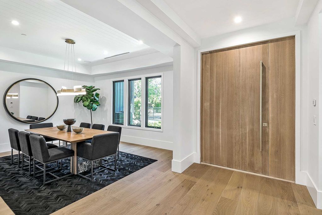 The Modern Farmhouse is a stunning newly constructed gated modern property centrally located in desirable Studio City now available for sale. This home located at 4533 Gentry Ave, Valley Village, California