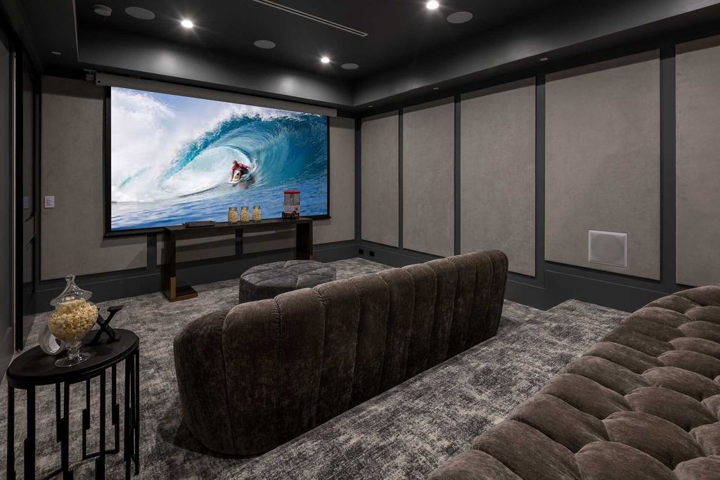 The Modern Farmhouse is a stunning newly constructed gated modern property centrally located in desirable Studio City now available for sale. This home located at 4533 Gentry Ave, Valley Village, California