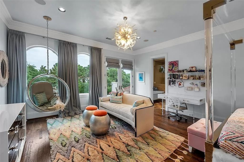 The Home in Dallas is an Old Preston Hollow estate meets elevated luxury living for a retreat of the highest order now available for sale. This home located at 5810 Park Ln, Dallas, Texas