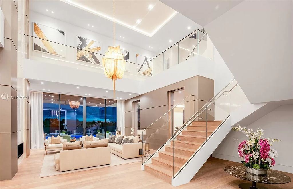 The Mansion in Fort Lauderdale is a luxurious masterpiece features vast Intracoastal views and generous entertaining spaces now available for sale. This home located at 2412 Laguna Dr, Fort Lauderdale, Florida