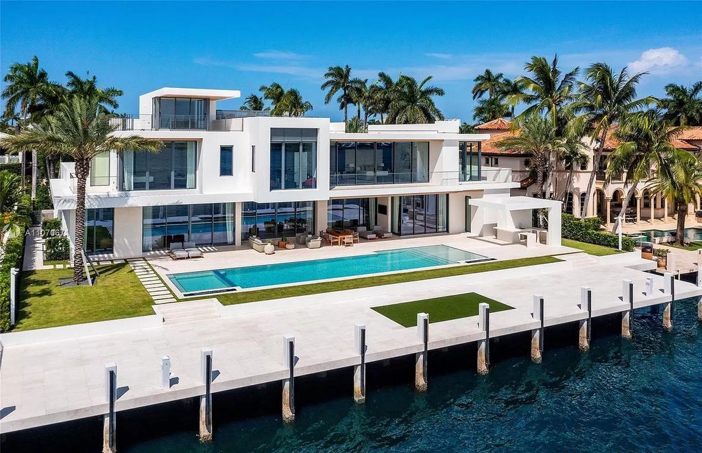 The Mansion in Fort Lauderdale is a luxurious masterpiece features vast Intracoastal views and generous entertaining spaces now available for sale. This home located at 2412 Laguna Dr, Fort Lauderdale, Florida