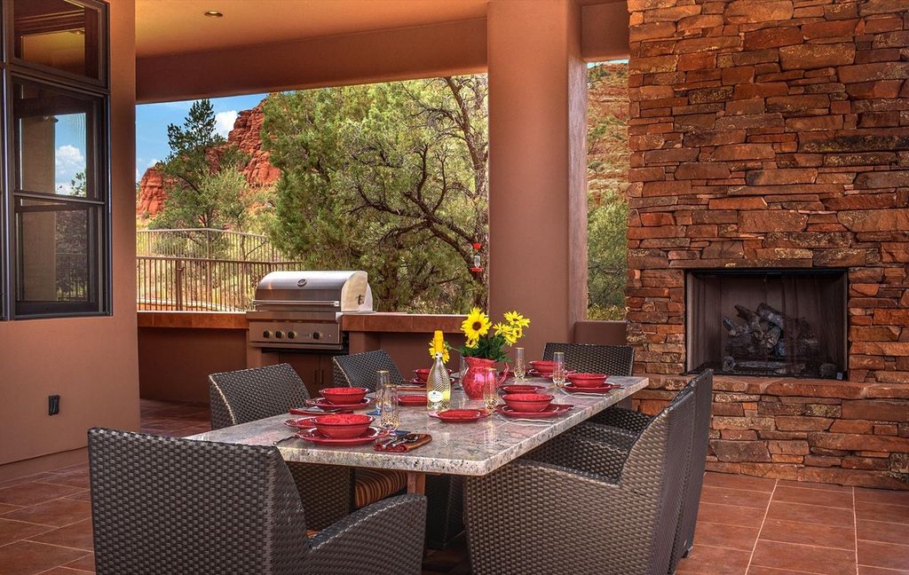 Classic Arizona home designed by Hal Driggs hit Markets for $6,000,000