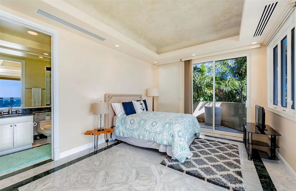 Immerse in tropical landscape and Hawaii island ambiance in a hillside $10,000,000 estate 