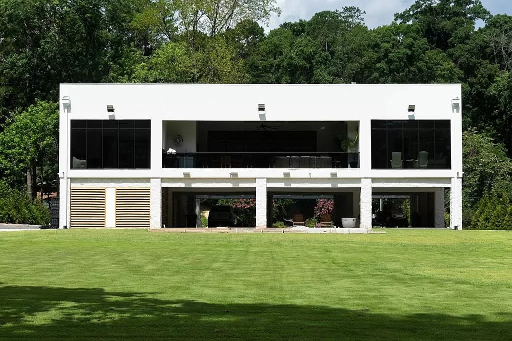 Modern Riverfront Masterpiece in Georgia Listed for $3,800,000