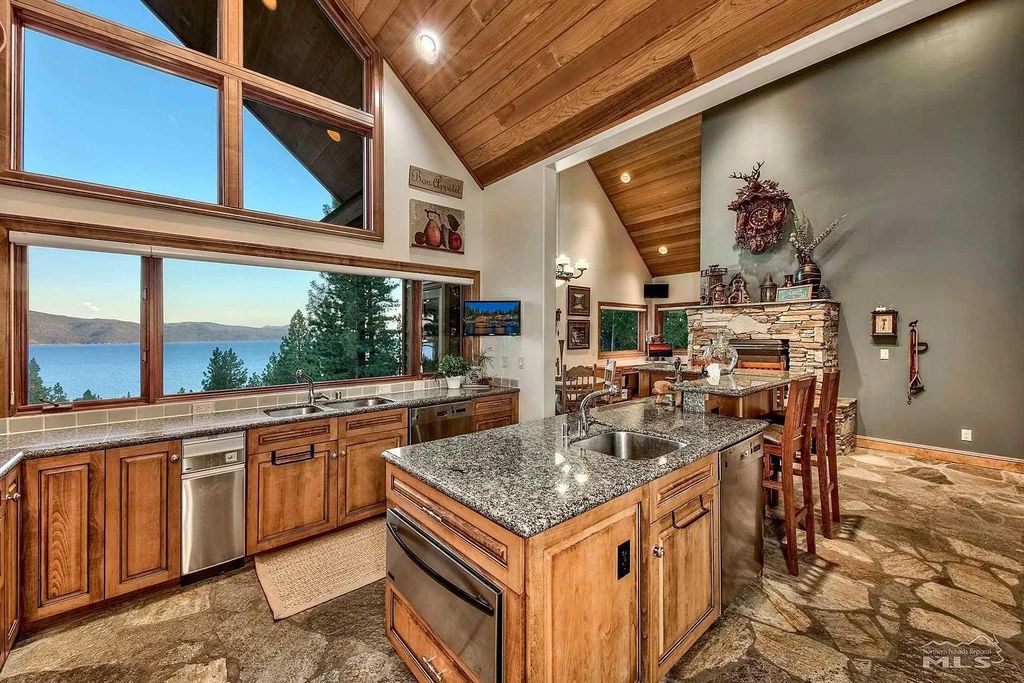 Meticulous Nevada house with panoramic lake views hits Market for $13,000,000
