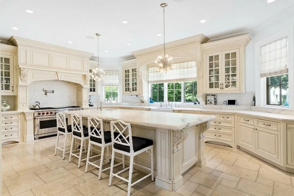 New Jersey Enticing Manor Priced at $15,900,000