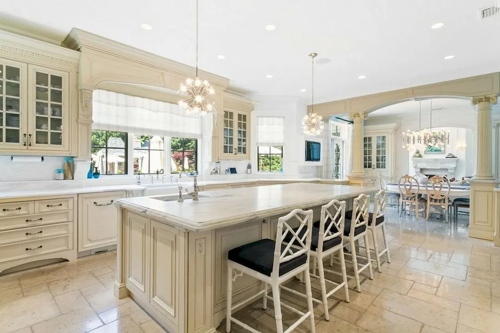 New Jersey Enticing Manor Priced at $15,900,000