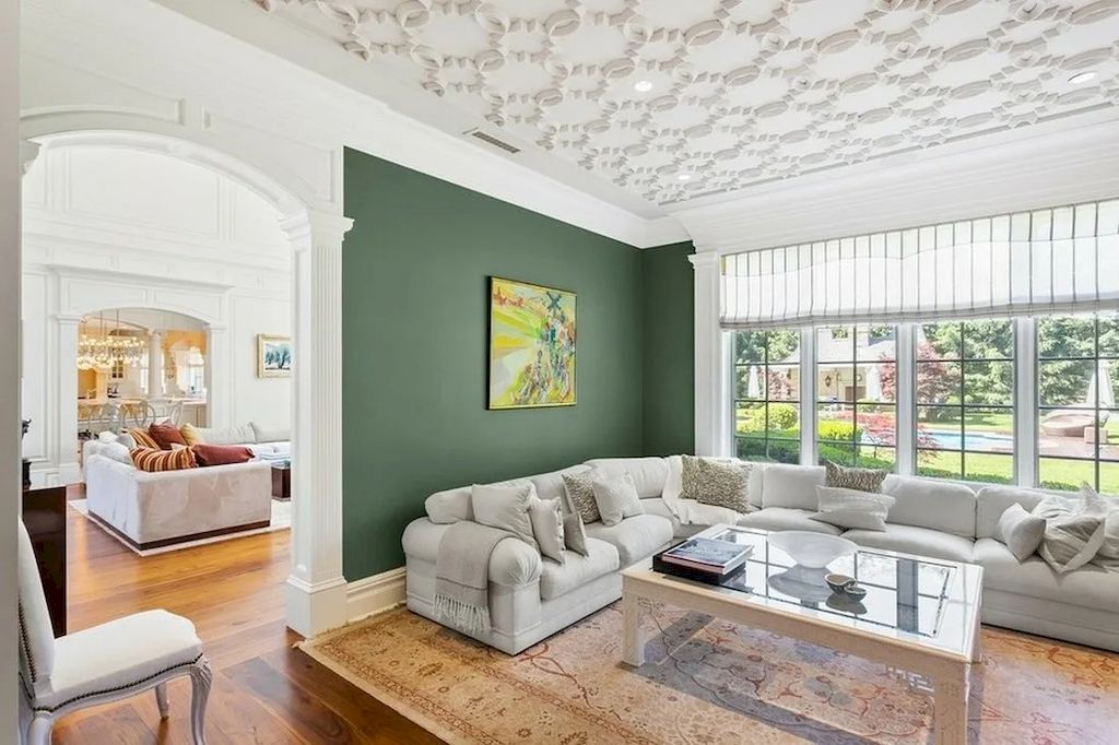 New Jersey Enticing Manor Priced at $15,900,000