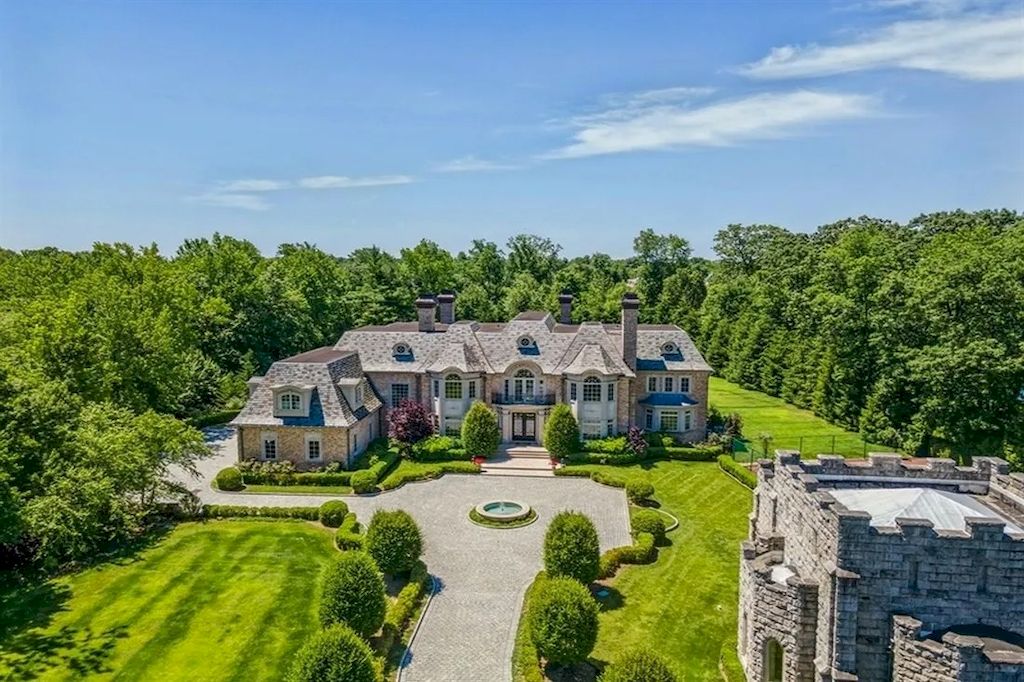 New Jersey Enticing Manor Priced at $15,900,000