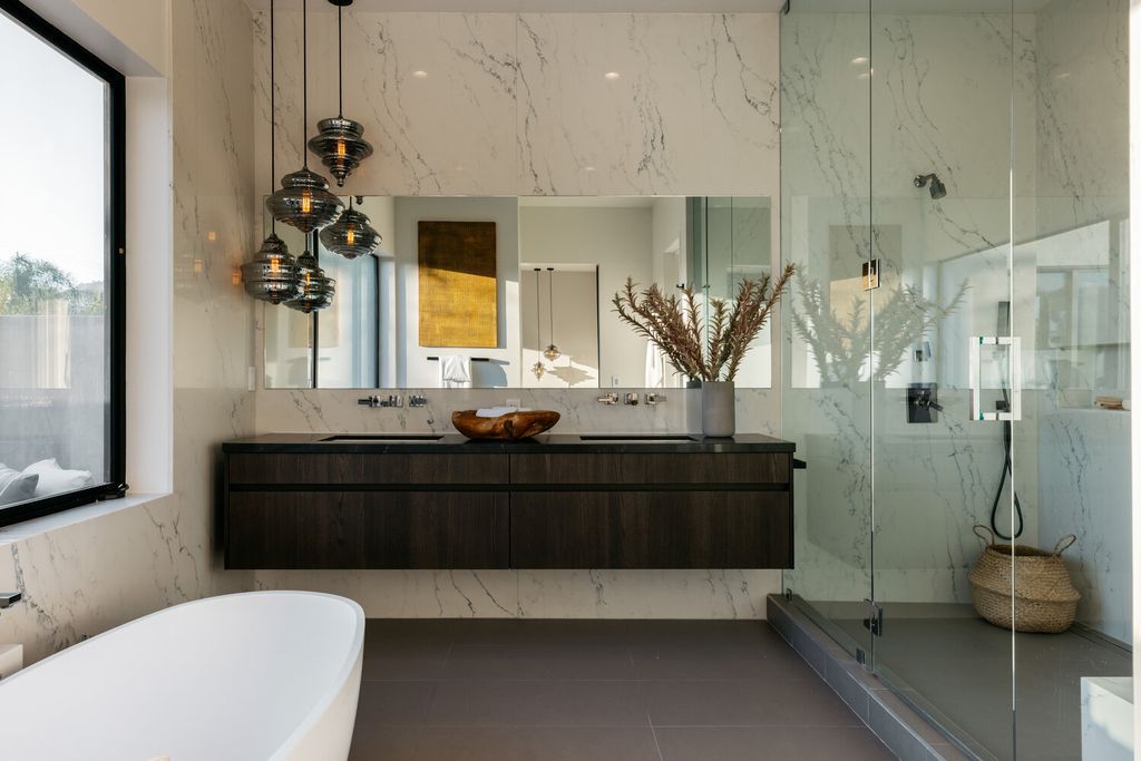 The Home in Los Angeles is an ultimate modern estate for entertaining and relaxation in prime Beverly Grove now available for sale. This home located at 609 N Edinburgh Ave, Los Angeles, California;