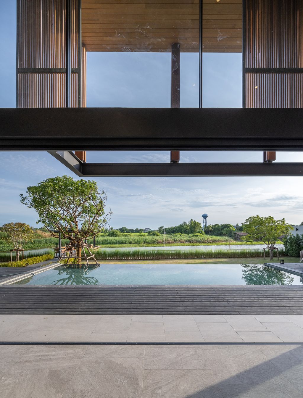 BSPN Residence Elegant House for 2 Generations by 10 Space Architects 19