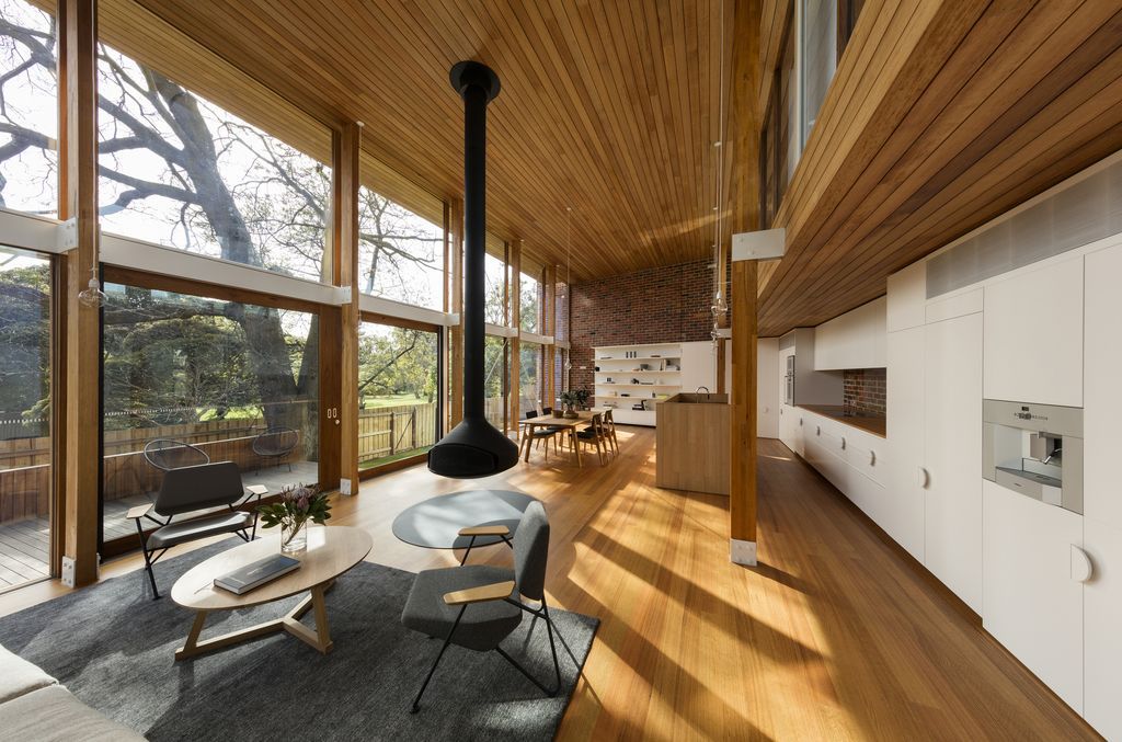 Camberwell House Modern home Overlooks leafy Park by AM Architecture 1