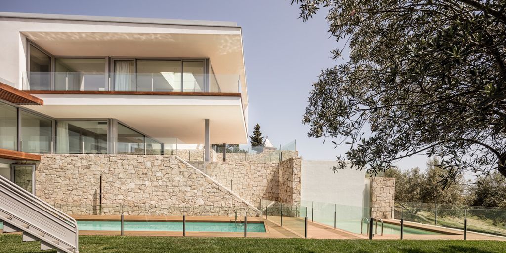 Casa VN creates Harmony of Modern and Ancient Style by Guillem Carrera 10