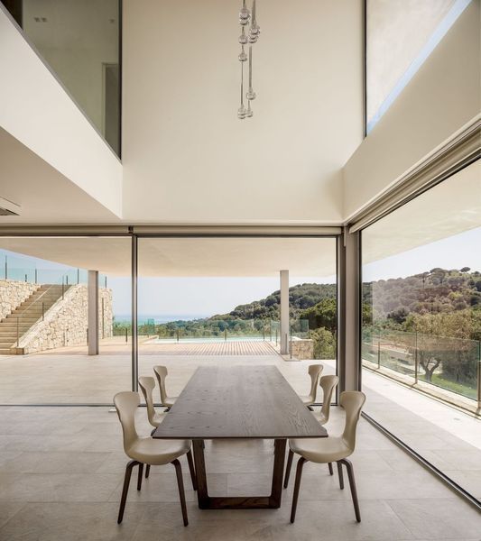 Casa VN creates Harmony of Modern and Ancient Style by Guillem Carrera 22