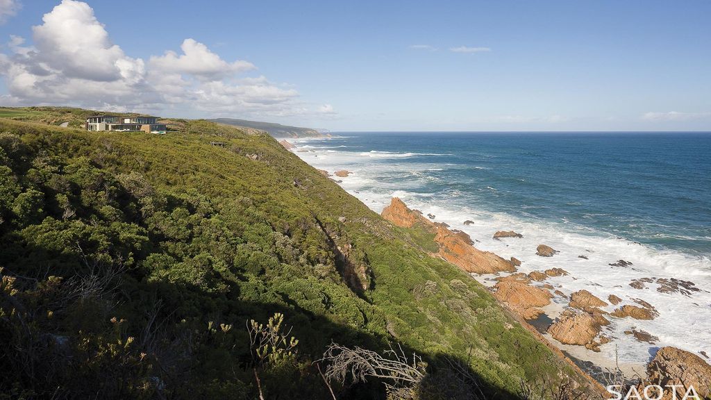 Cove 6 Offers Spectacular Views of Sea and Rocky Landscape by SAOTA 2