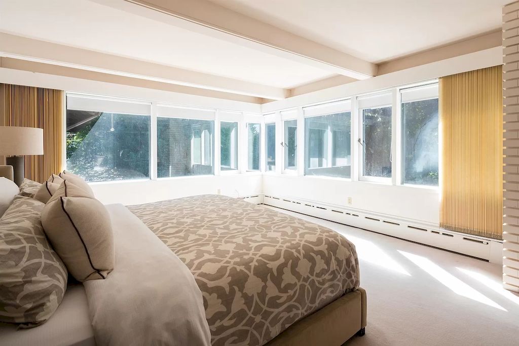 The Elegant Tudor Mansion in Vancouver is a magnificent property now available for sale. This home is located at 1250 W 54th Ave, Vancouver, BC V6P 1N1, Canada